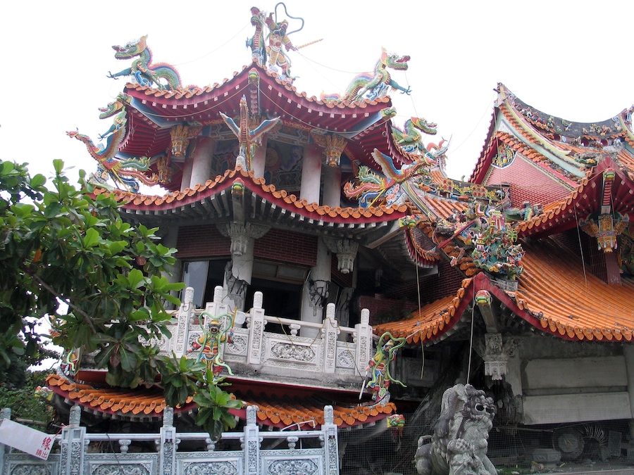 Po trzęsieniu ziemi - After earthquake