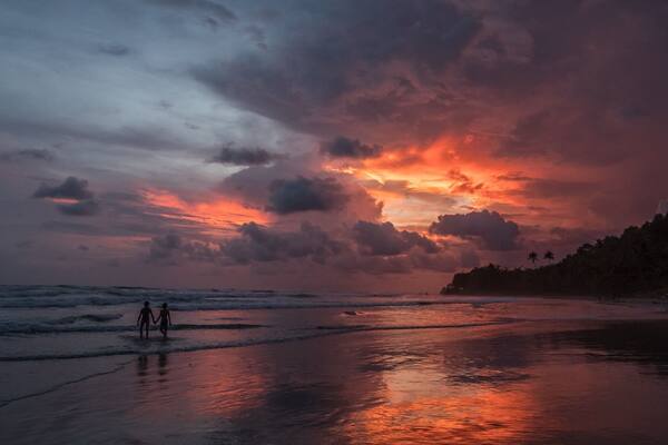 What a night this turned out to be. After a surf session, my kids talked me into going back down to the beach, and we were rewarded with this! #adventure
