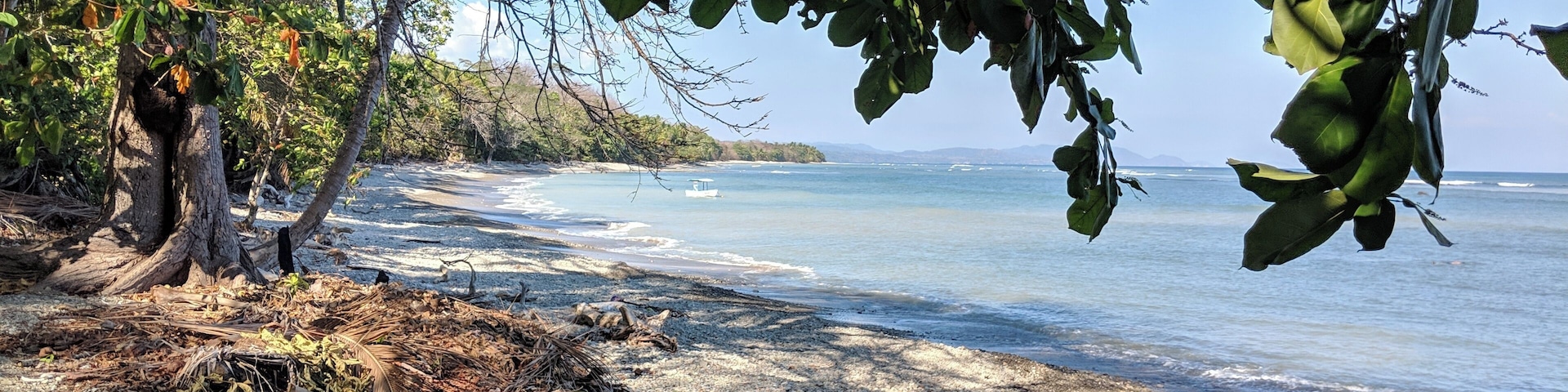 Cabuya. February 2019.
An “eco boutique” hotel, with a lodge vibe to it. Swimming pool and kitchen for cooking provided. Make some friends and enjoy a beach bbq for dinner.