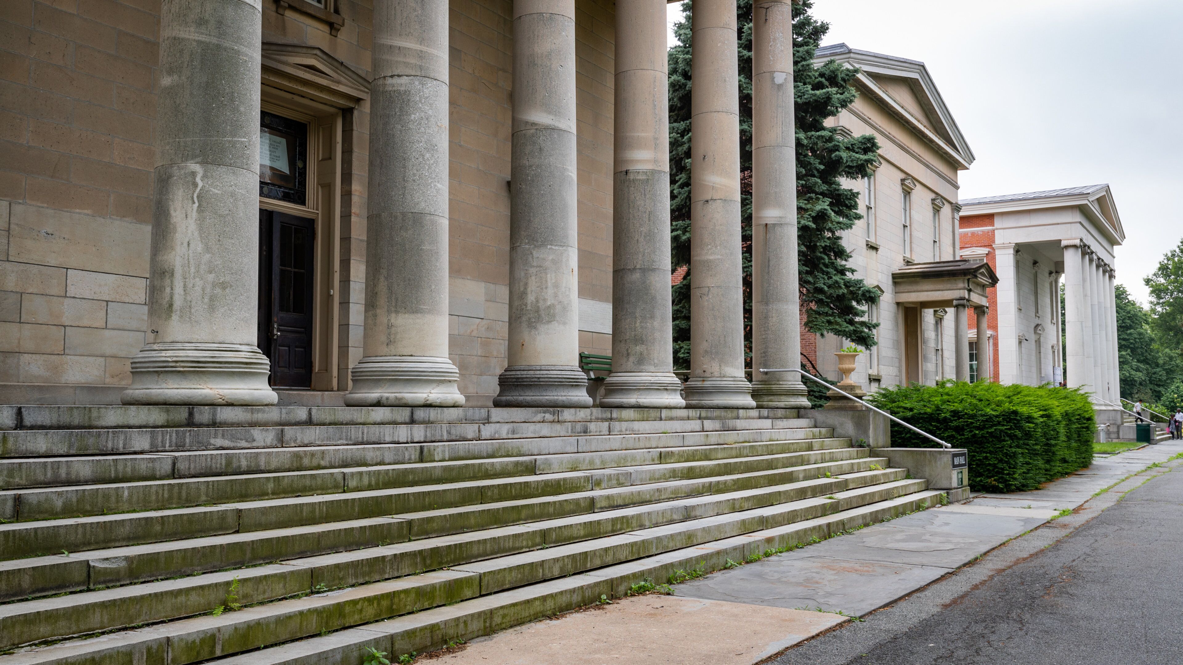 Snug Harbor Cultural Center and Botanical Garden which includes heritage architecture