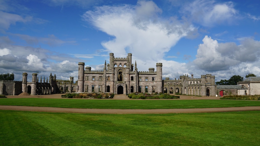 Lowther Castle and Gardens (chĂąteau et jardin)