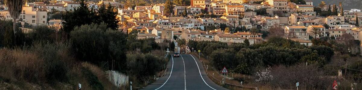 Driving around a Mediterranean island is one of those experiences that is tough to beat.
Recently arriving in Mallorca, one of the Balearic Islands of Spain, we arrived in our temporary home of Selva.
Rolling into town just as the sun was setting gave us an incredible welcome!
#Spain #Mallorca #Sunset
