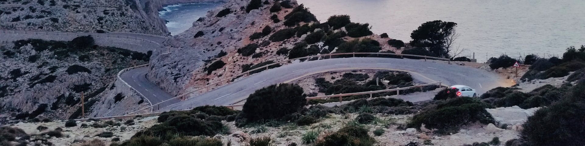 Sunset situation!
#OnTheRoad
#island
#Majorca
#naturalbeauty
#driving
#Nature