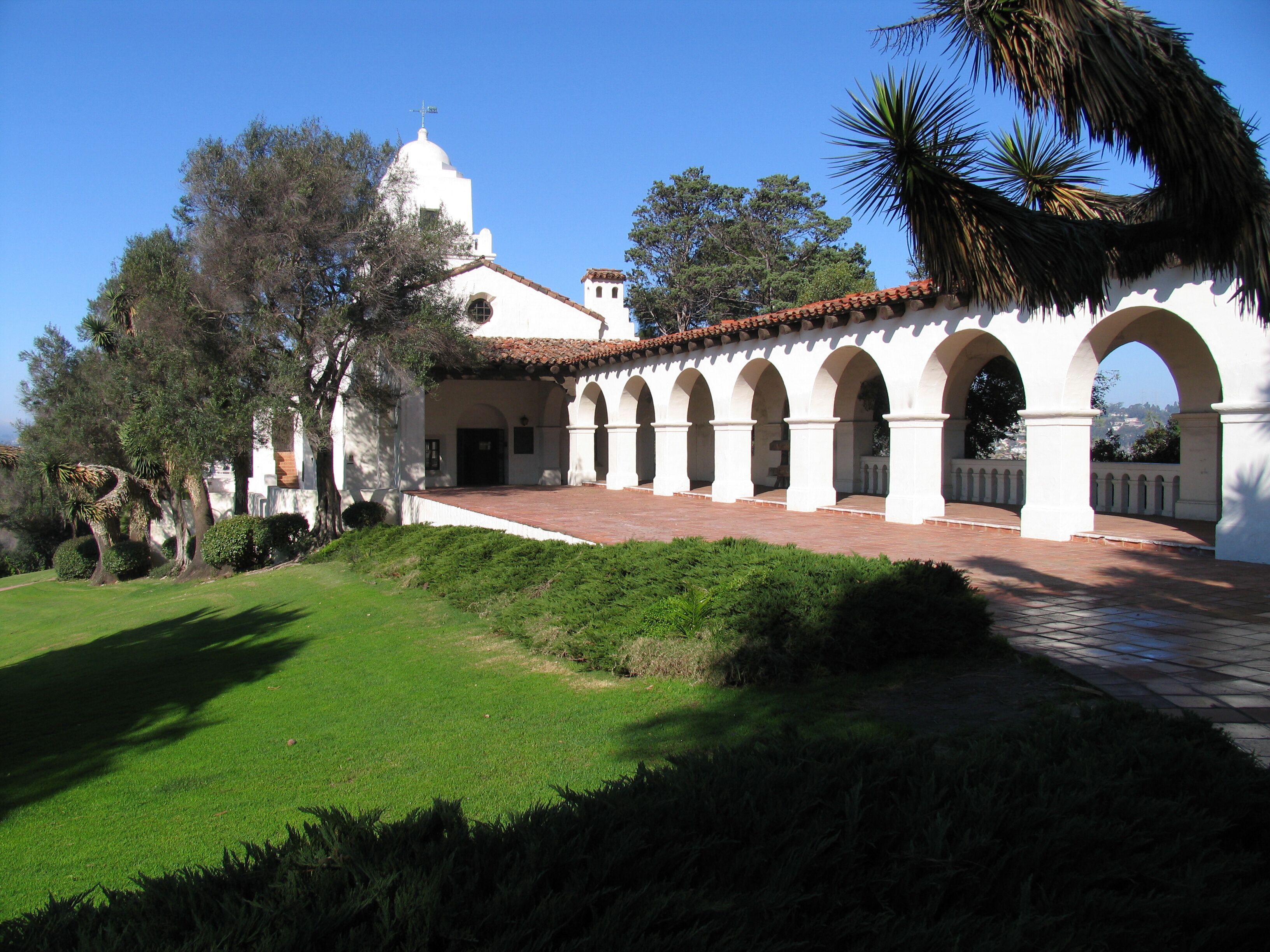 Junipero Serra Museum