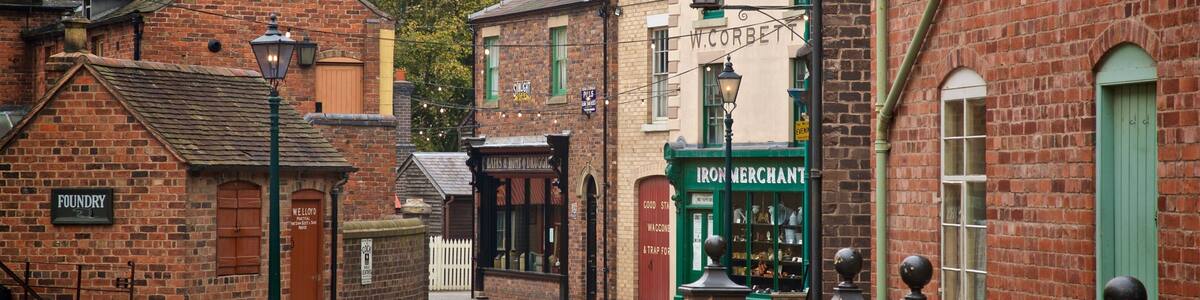 Blists Hill showing a small town or village