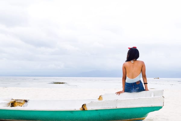Every beach is post card worthy in the Nusa islands