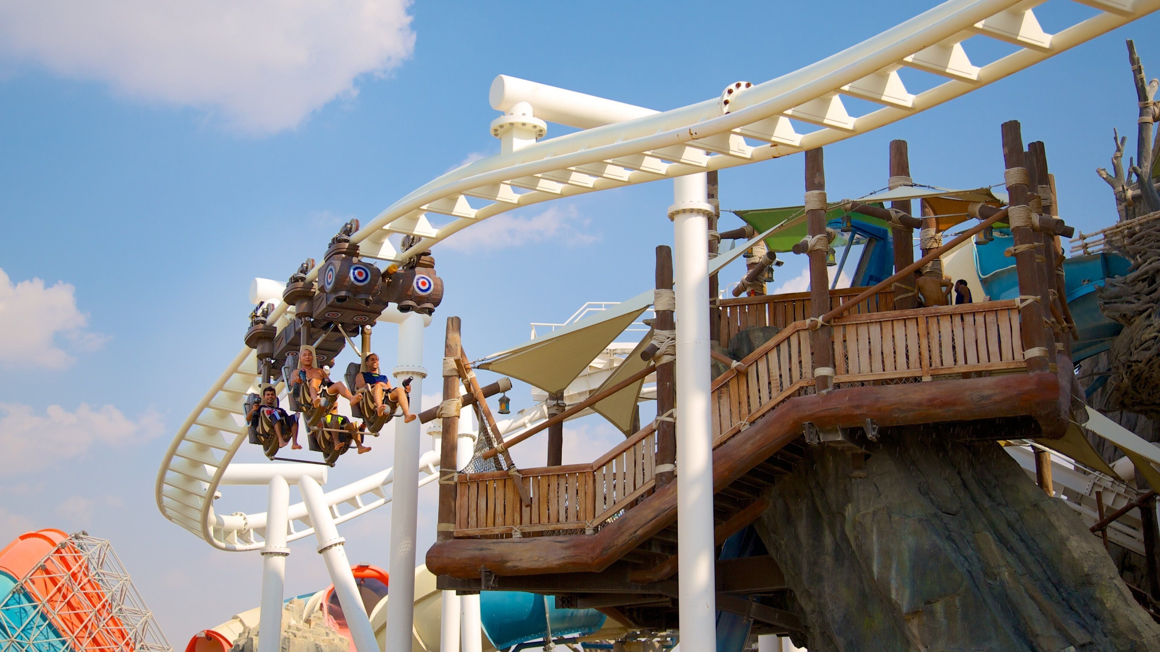 Yas Waterworld som viser karusell og vannpark