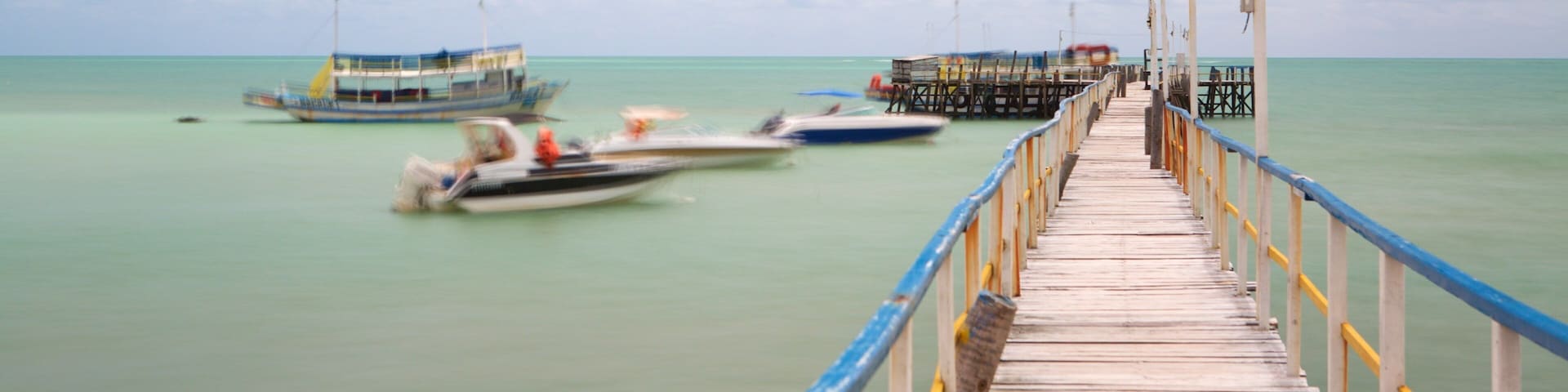Pirangi Beach featuring boating and general coastal views
