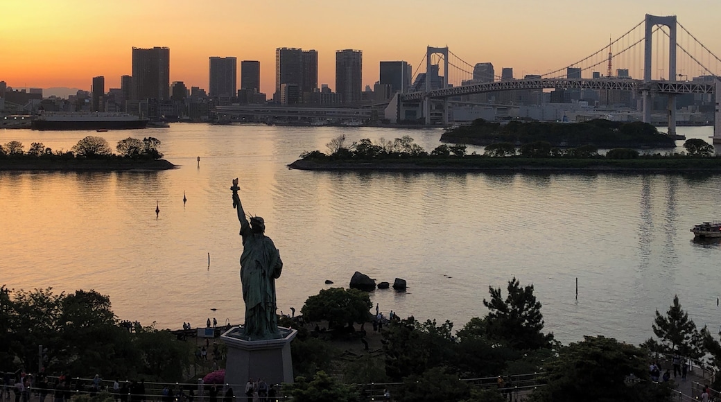 Aqua City 購物中心