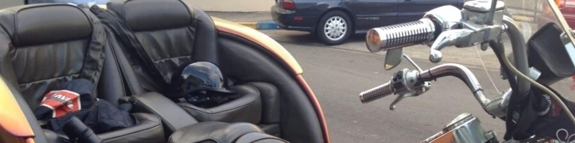 The best way to cruise! Jajajaja #GotToLoveIt