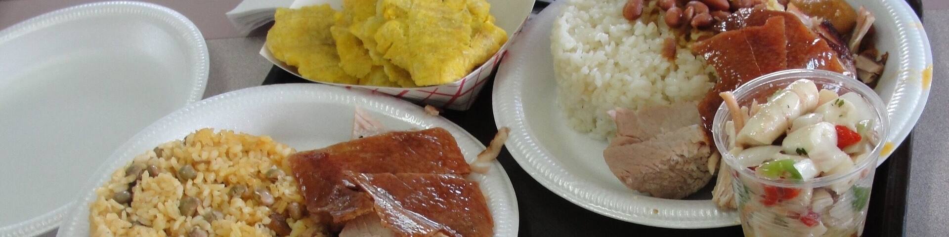 After so many hairpin turns, it is worth the drive to "Ruta de lechon".