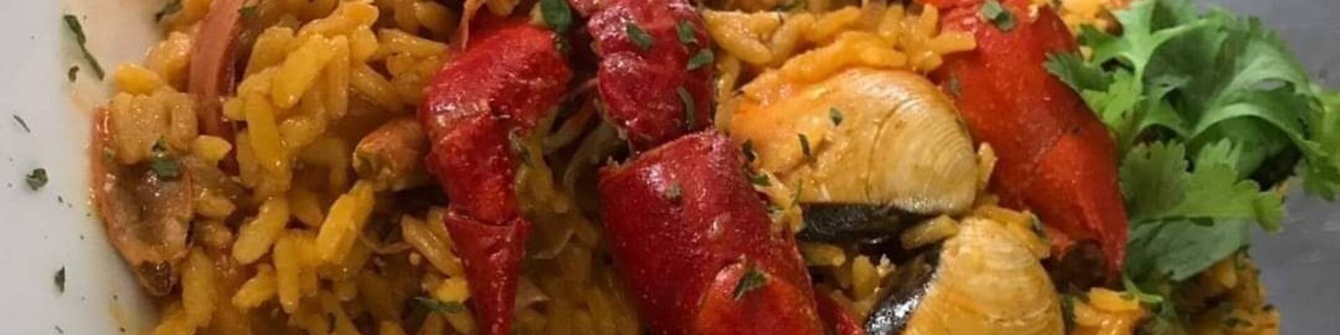 La Paella Fanduca (mariscos)
En Coco's Restaurant & Bar