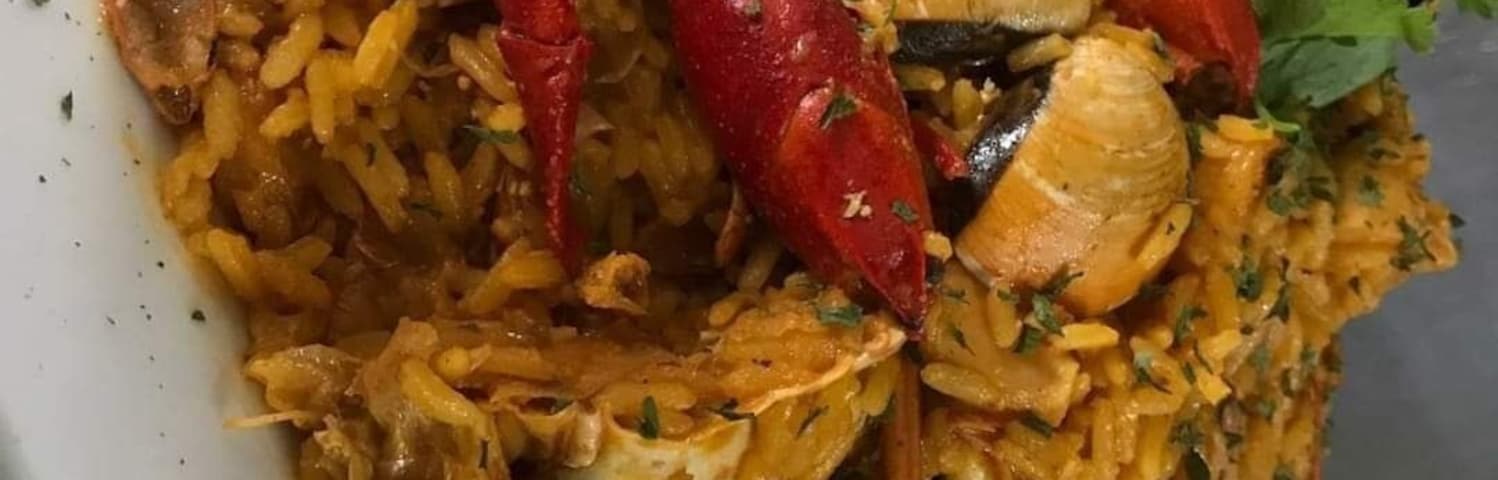 La Paella Fanduca (mariscos)
En Coco's Restaurant & Bar