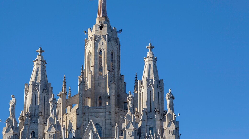 ๊ผด์ธ๋กค๋ผ ๊ณต์