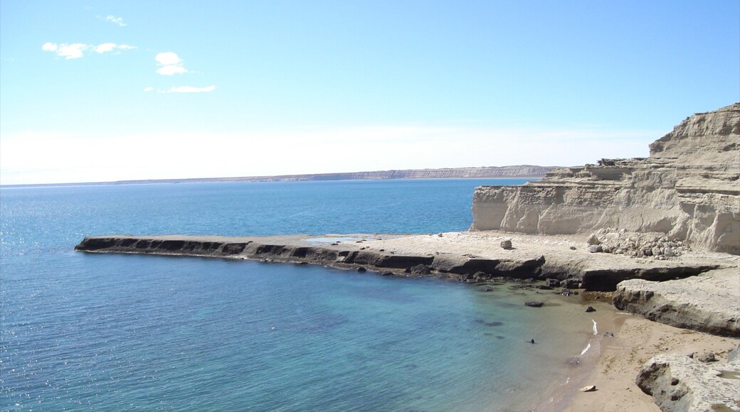 Chubut mostrando vistas generales de la costa