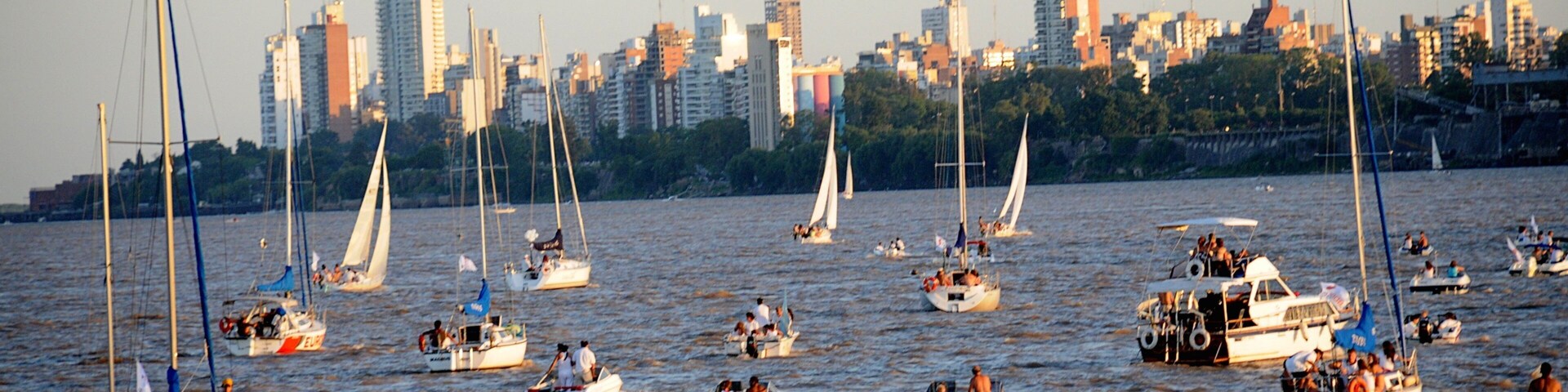 Santa Fe mit einem Segeln, Bootfahren und Fluss oder Bach