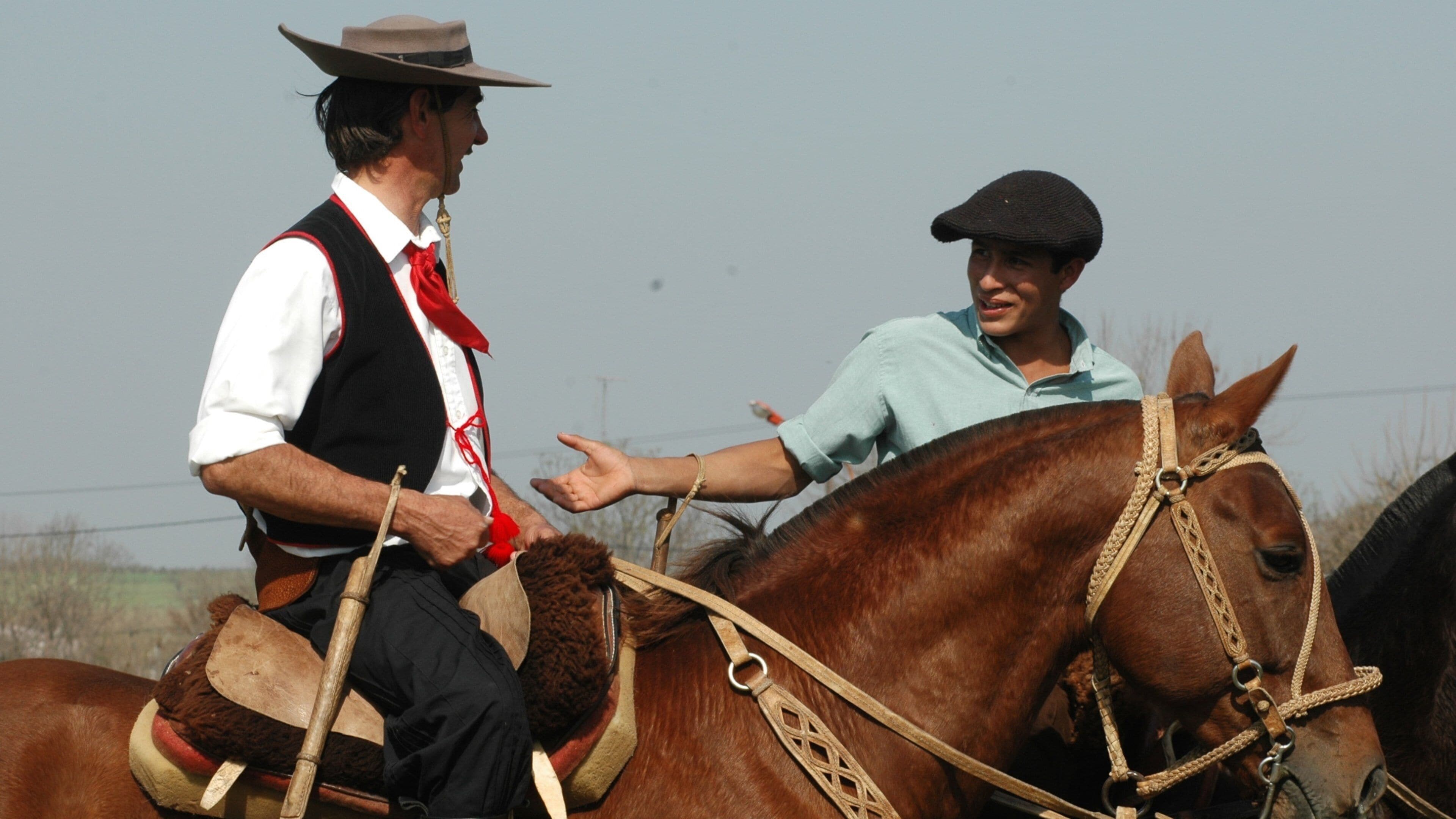 Entre Ríos welches beinhaltet Landtiere und Reiten sowie kleine Menschengruppe