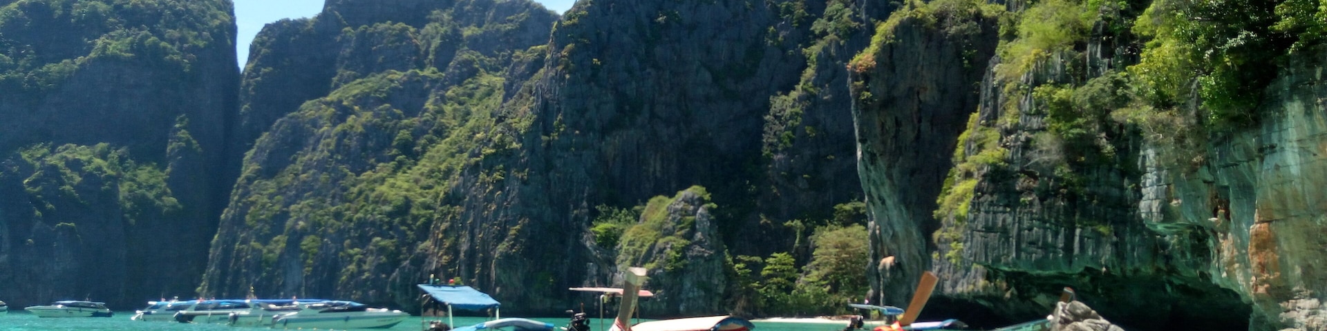 #beachtips
#amazingthailand has got amazing beaches some of the best in the world perhaps .
#thailand #beachtips #phuket #phiphi