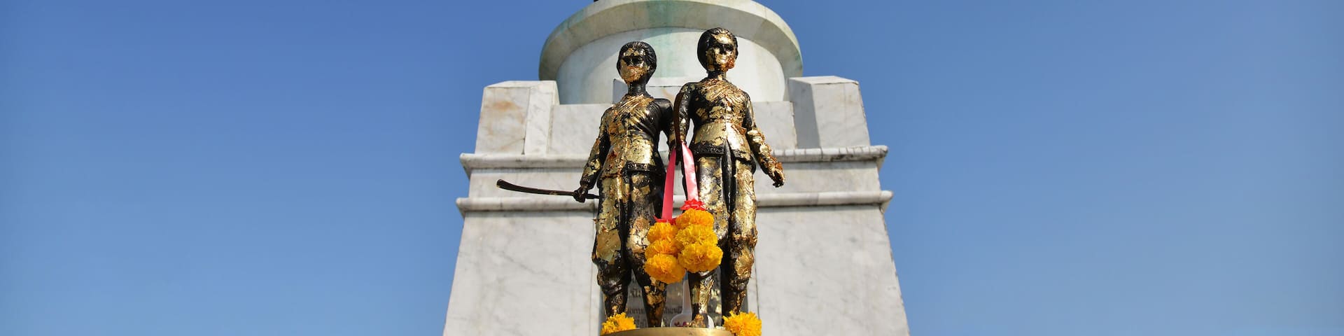Mini Two Heroines Monument is a memorial statue of the heroines Thao Thep Kasattri and Thao Sri Sunthon, who rallied islanders in 1785 to repel Burmese invaders.