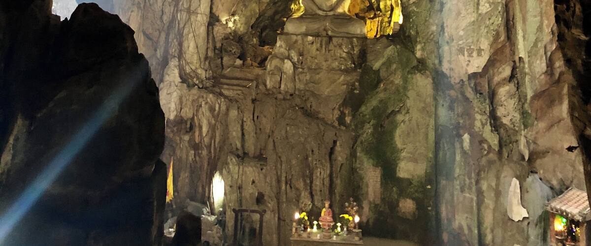 The biggest cave up in Marble Mountains