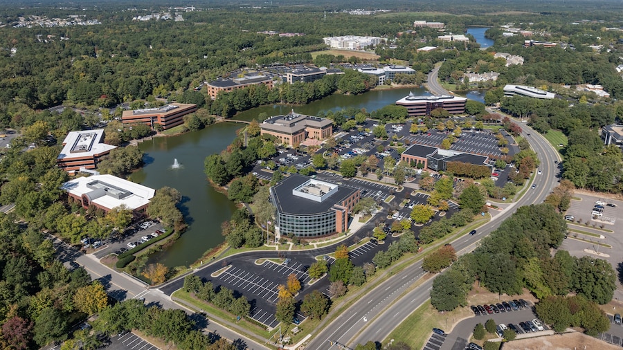 Crossroads Park Shopping Center