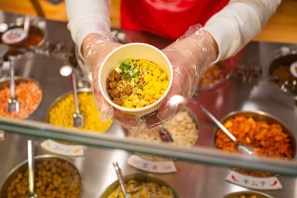 Cupnoodles Museum showing food and markets