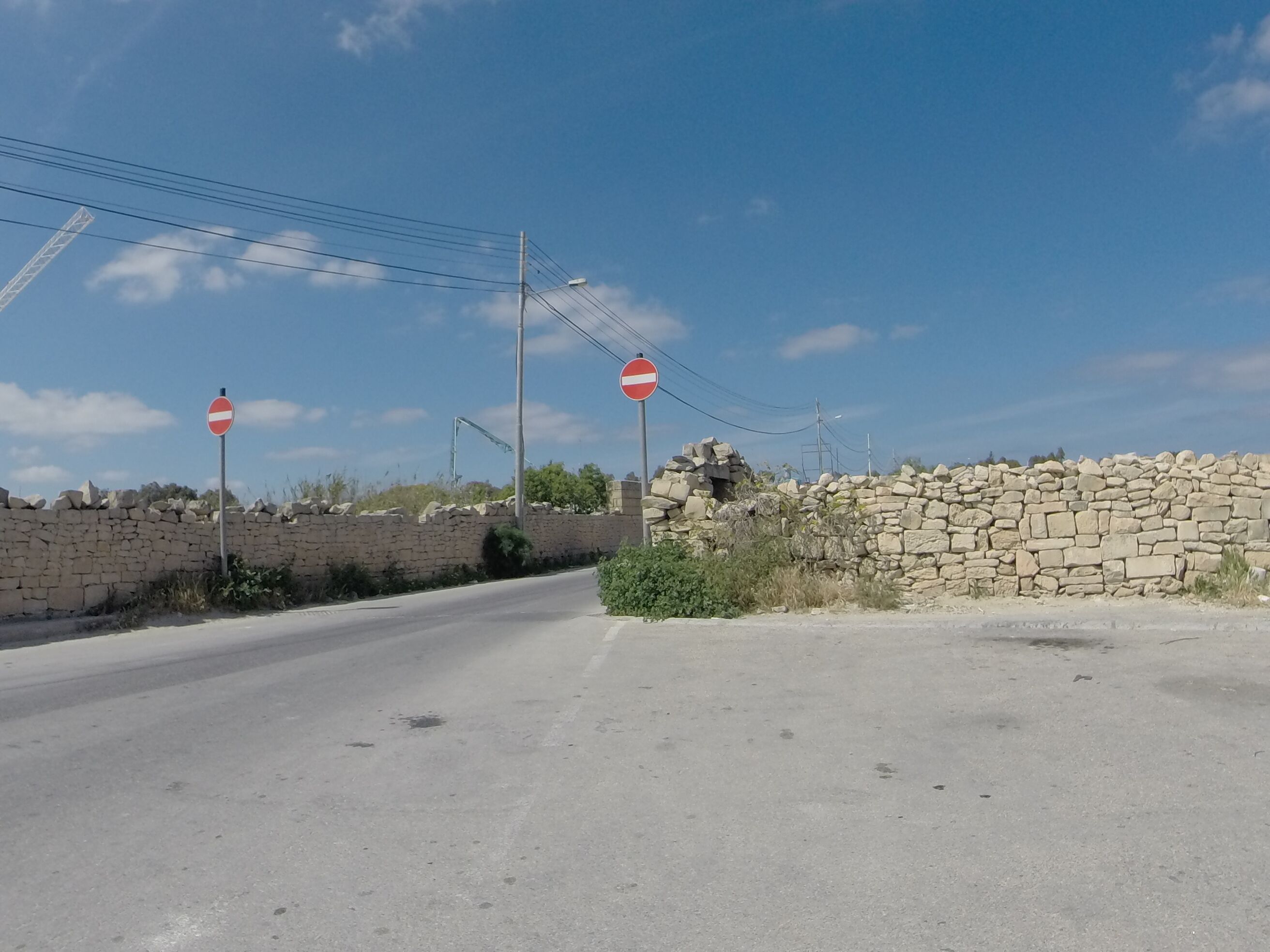 Triq tal-Balal, L-Iklin, Malta