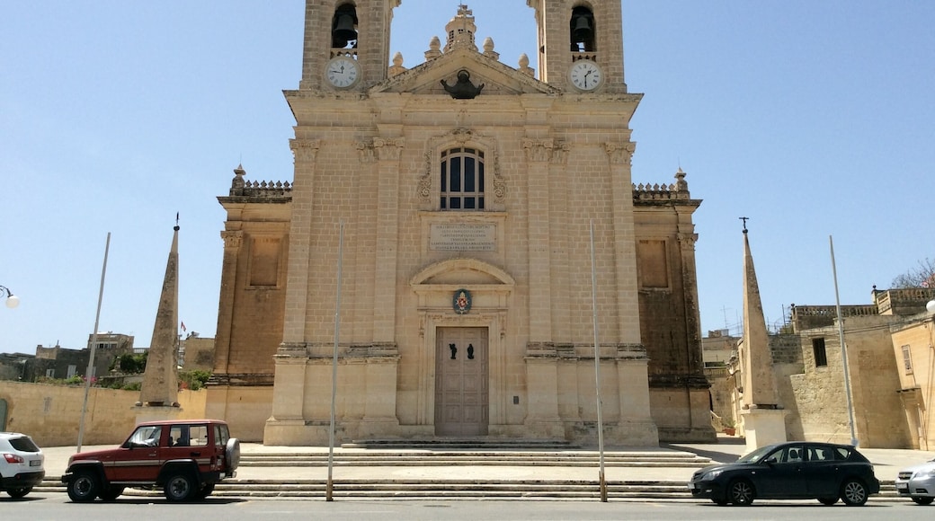 This media shows the protected monument with the number 00807 in Malta.