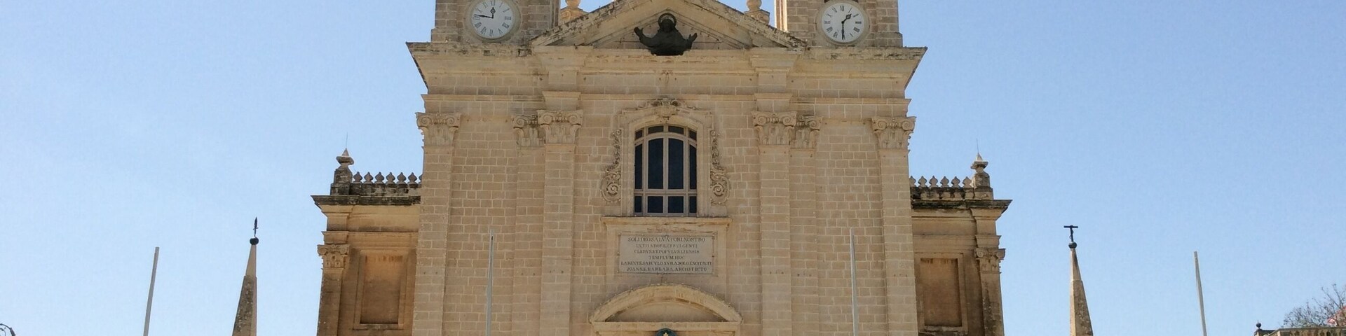 This media shows the protected monument with the number 00807 in Malta.