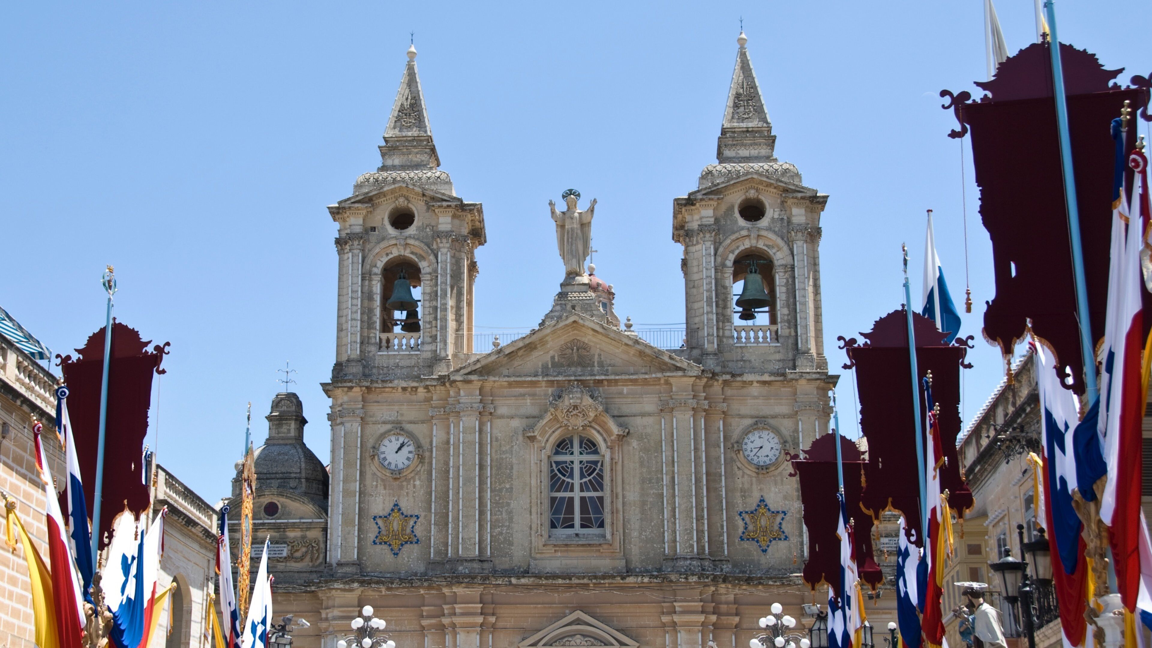 Zurrieq featuring a church or cathedral and heritage architecture