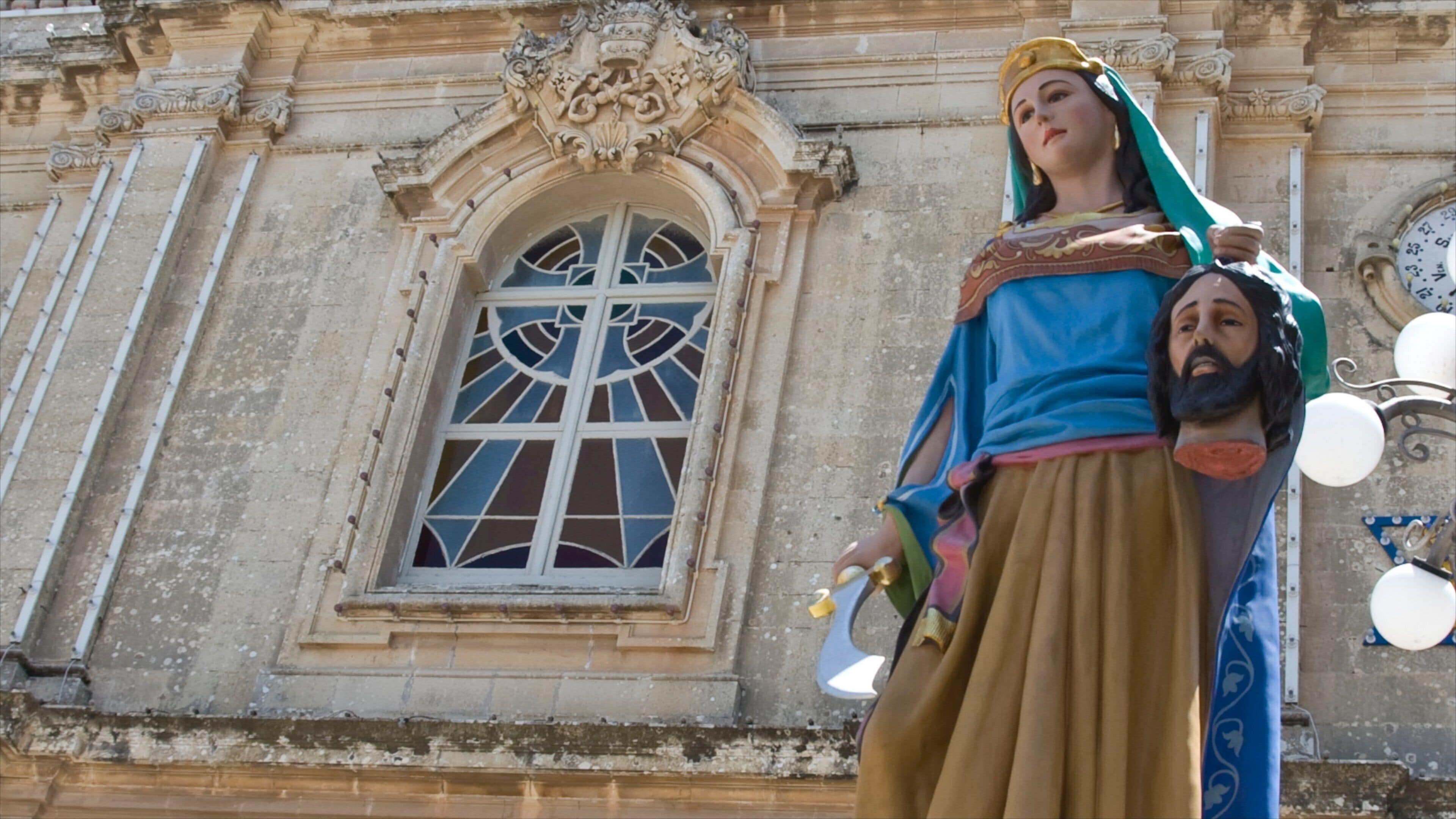 Zurrieq featuring religious aspects, heritage architecture and a statue or sculpture