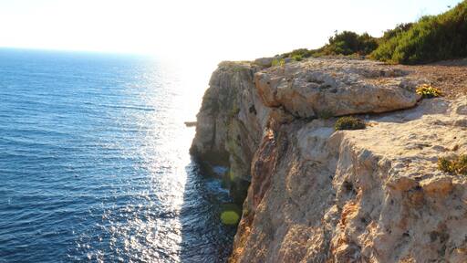 Birżebbuġa Cliffs