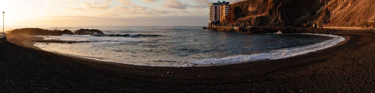 Panoramic view of the sunset on the beach