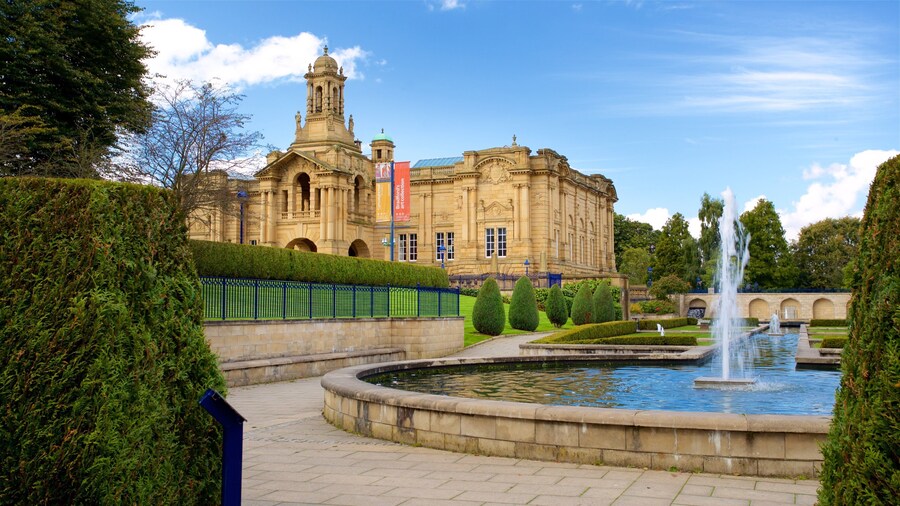 Lister Park showing heritage architecture, a fountain and a park