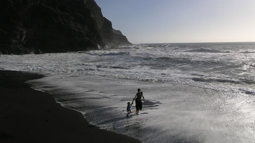 Vera y Vincent en la Playa de Alojera