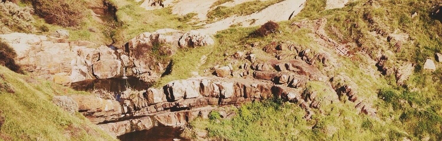 Hard to see but water is flowing through here leading to the ocean. The area is a conservation area due to its unique plants and rock formations that date back to the ice age. Beautiful views of the ocean here too!
#NationalPark