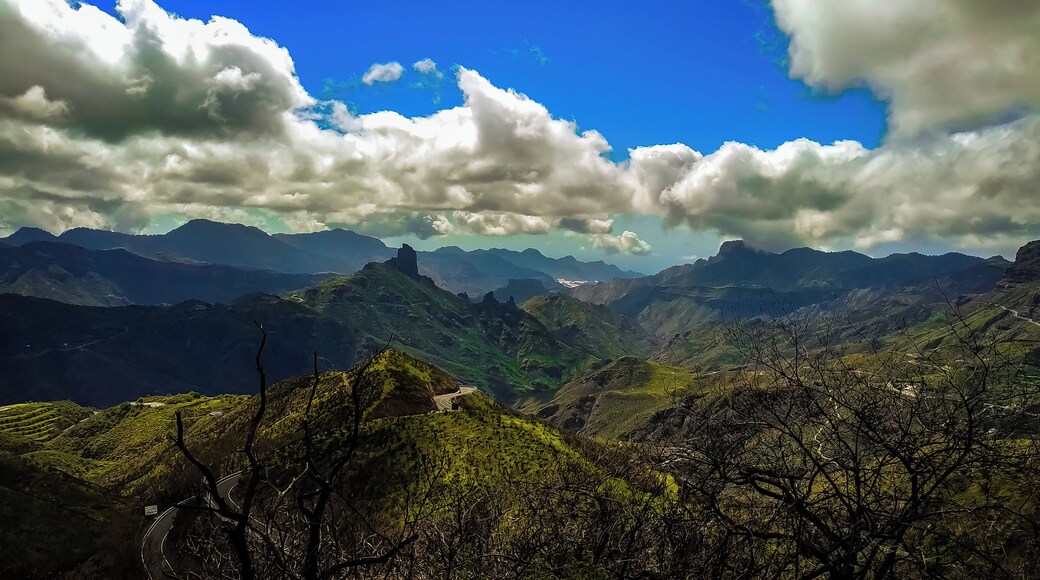 Las Palmas de gran Canaria, Spain.
Do you like breathing pure Cristal air ?
So, you better go and what the world offers to you.
#Island #Mountains #Sightseeing