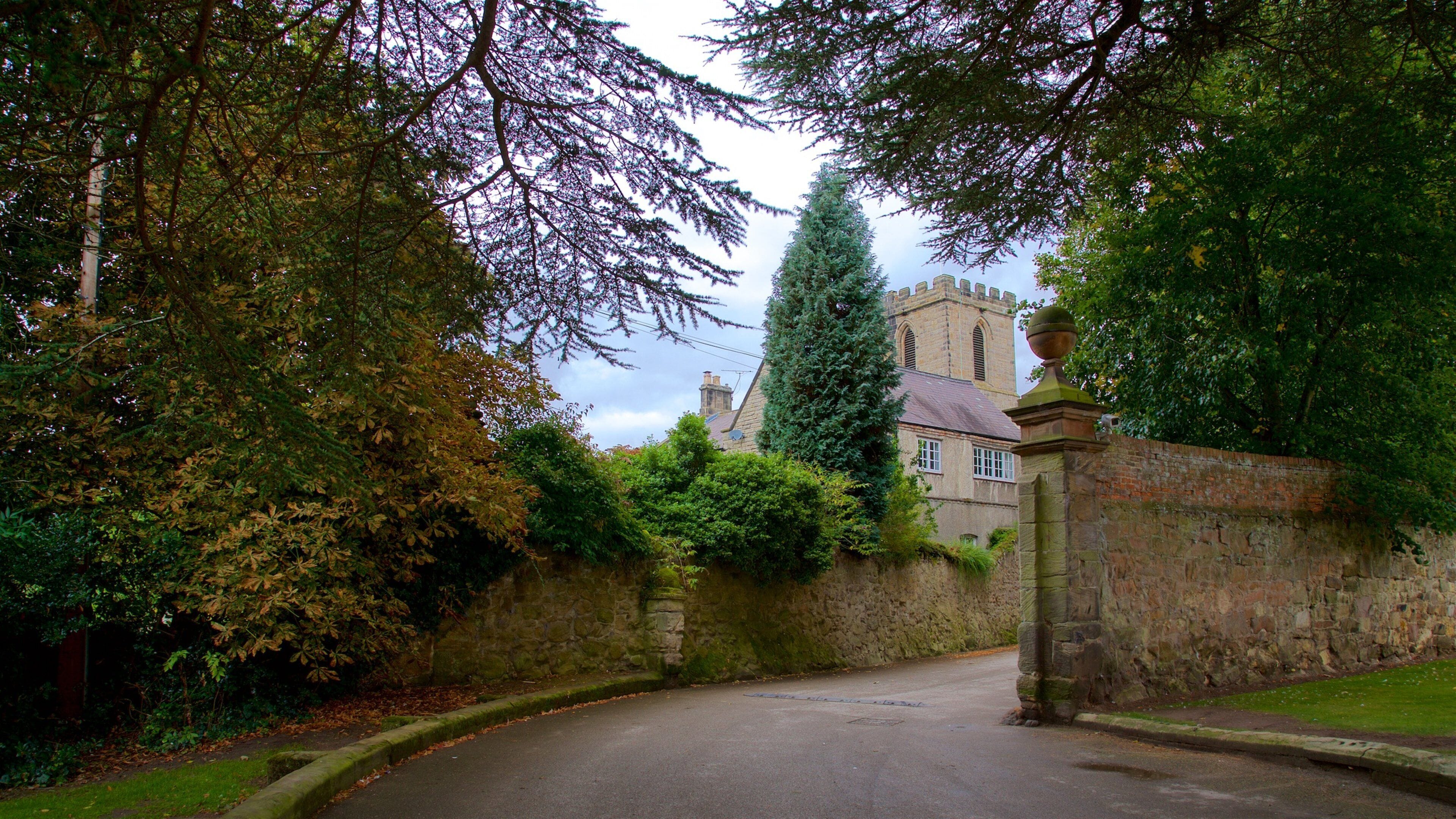 Melbourne Parish Church featuring heritage elements