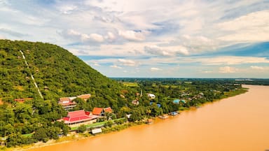 Wat Sing District, Chai Nat. June 04, 2022.. Wat Thamma Mun. Temple Thammamun temple is adjacent to the river on a hill. Have 576 stairs upto the mountain.