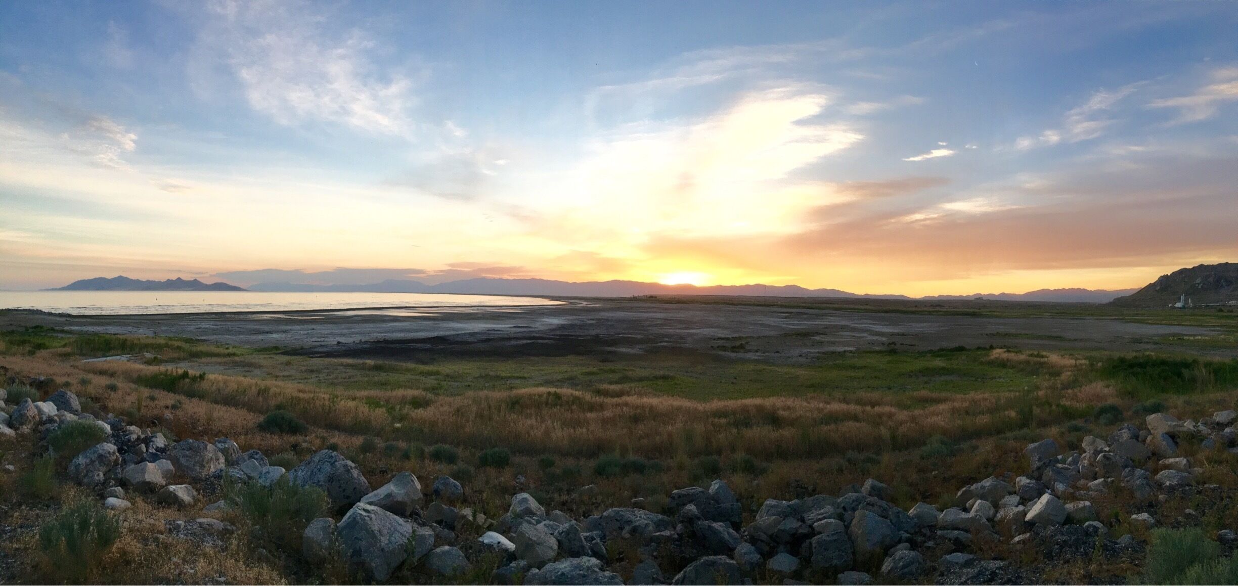 A recent sunrise over #GreatSaltLake #StatePark. Great spot for one night to enjoy the sunset and sunrise if you are staying in an RV. The downside is it can be very windy, there are tons of bugs and it can smell. 
#RVLife 