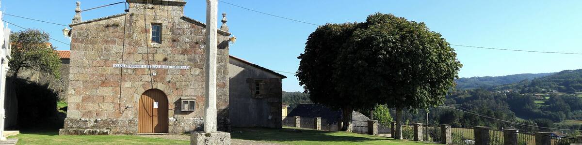 Igrexa de Santaia de Cañás, no Bacelo, Cañás (Carral, A Coruña).