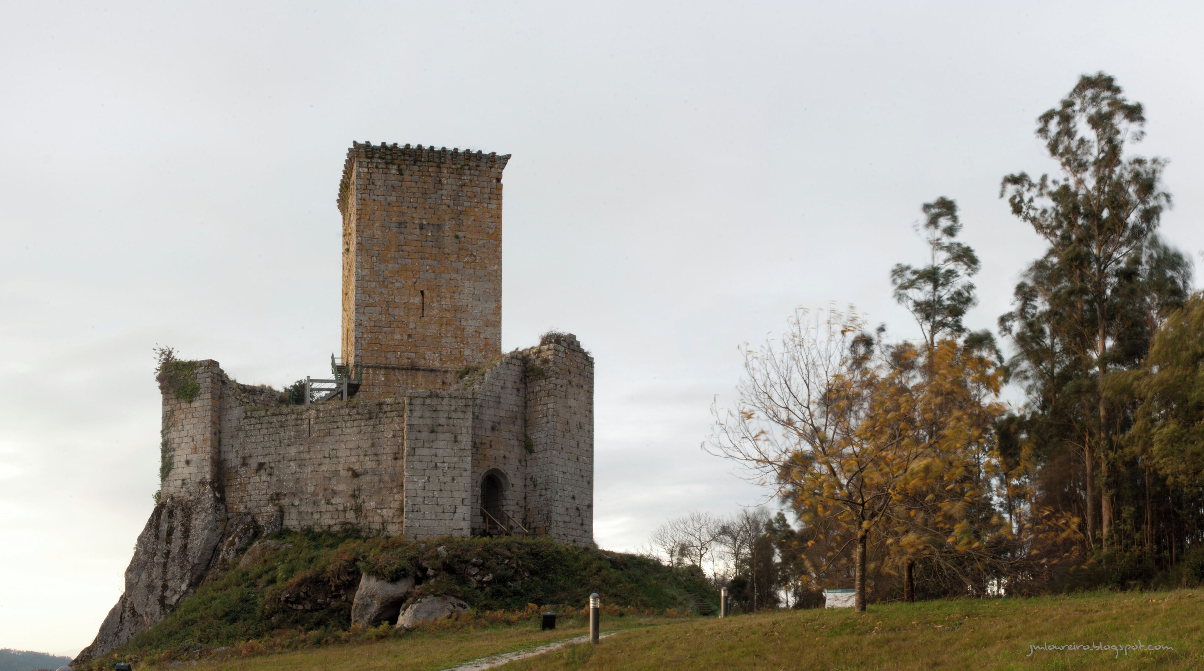 Castelo de Andrade II