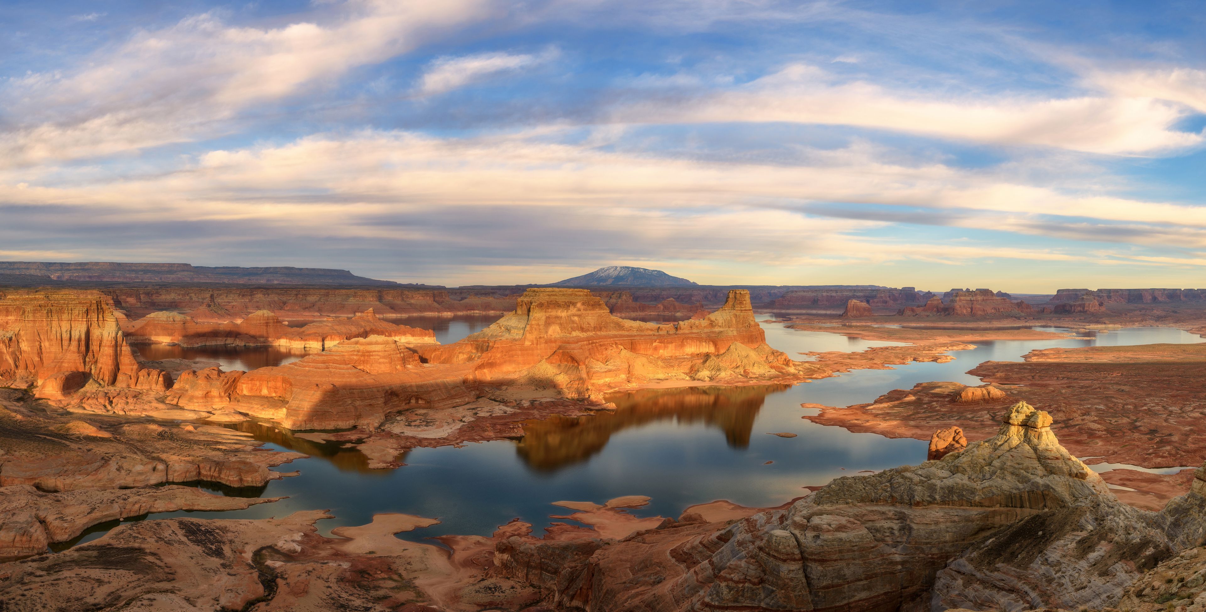 Alstrom Point, Lake Powell, Arizona - Utah