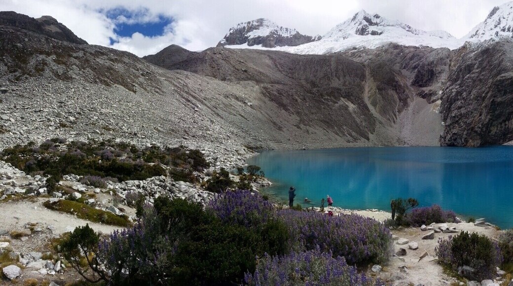 June 2013, sits at 4550m above sea level. hiking up from Cebollapampa took 3 hours, 2 hours return.