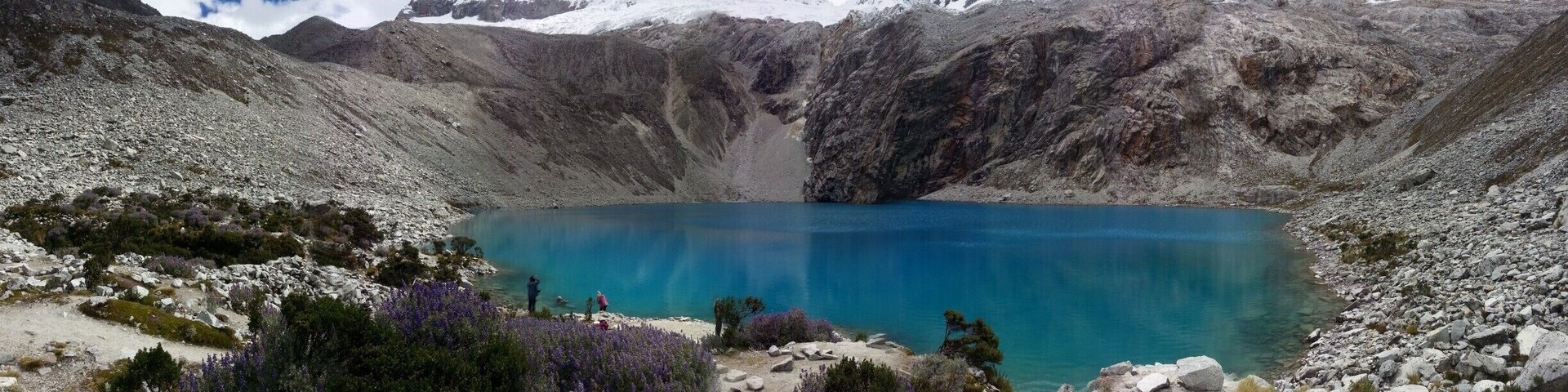 June 2013, sits at 4550m above sea level. hiking up from Cebollapampa took 3 hours, 2 hours return.