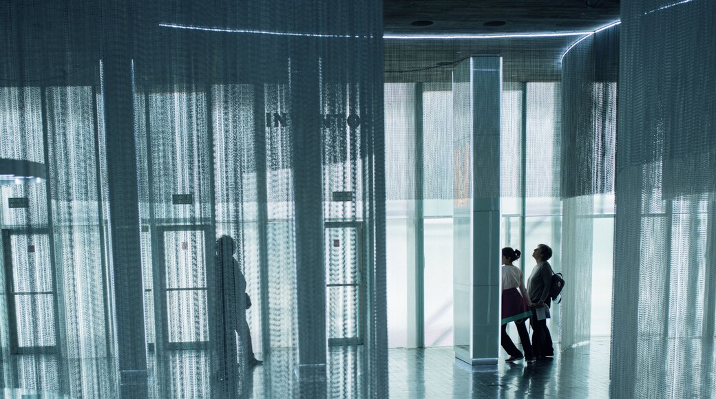 LaCoruna_NationalMuseumofScienceandTechnology_6235992-6