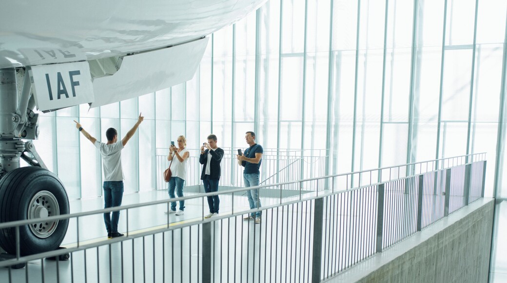 LaCoruna_NationalMuseumofScienceandTechnology_6235992-13