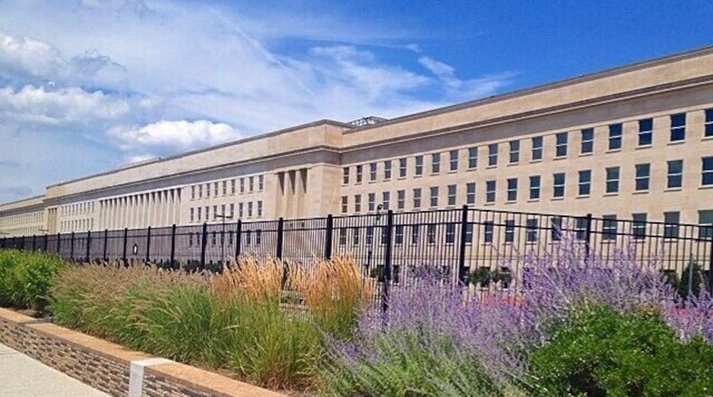 The Pentagon (the side that you ARE allowed to photograph) #Pentagon #arlington #virginia #usa #neverforgetv#travel #wanderlust