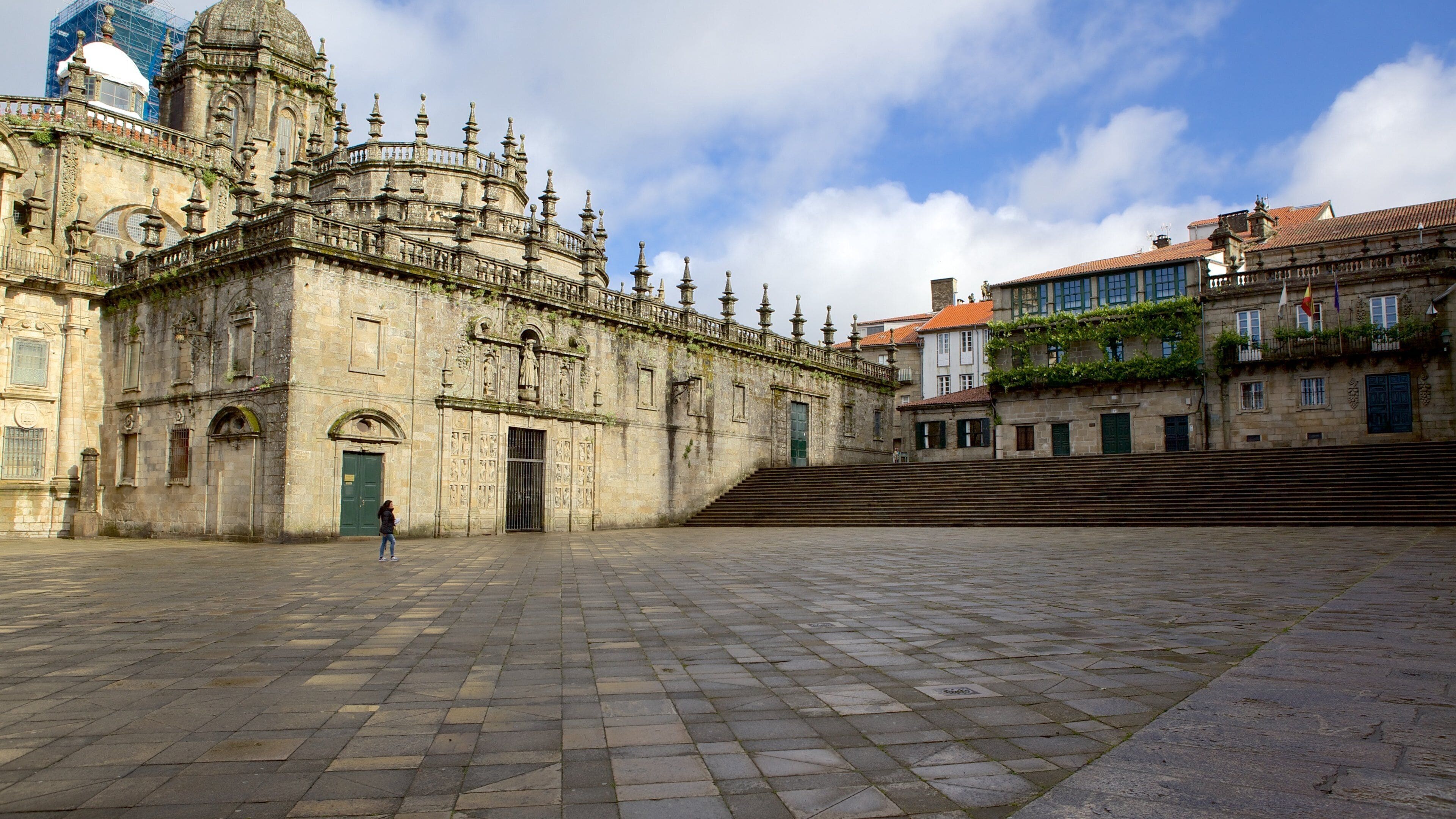 Plaza de la Quintana montrant patrimoine architectural et square ou place