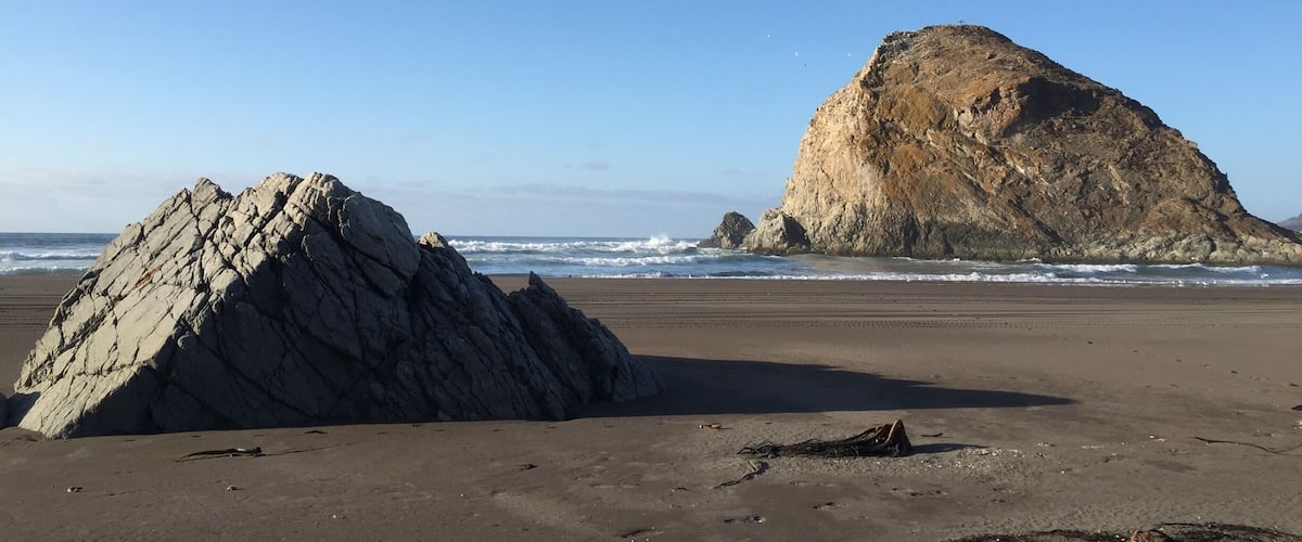 Perfect beach to surf, you can get here only with a 4w